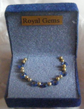 DOLLS HOUSE 1/12TH SAPPHIRE BOXED NECKLACE - Click Image to Close